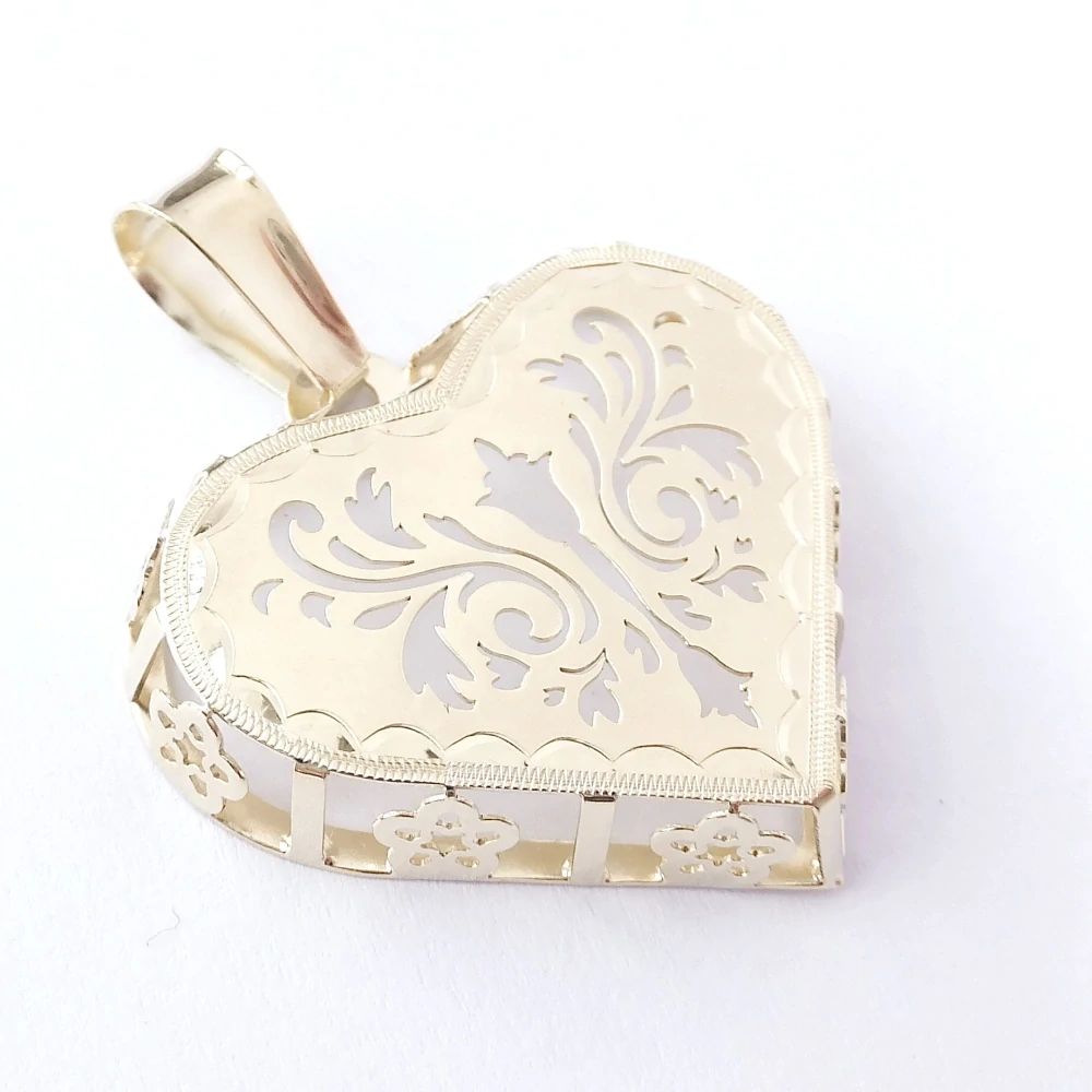 Zlatý přívěsek srdce, Au 14K 585/1000, váha 6,36 g