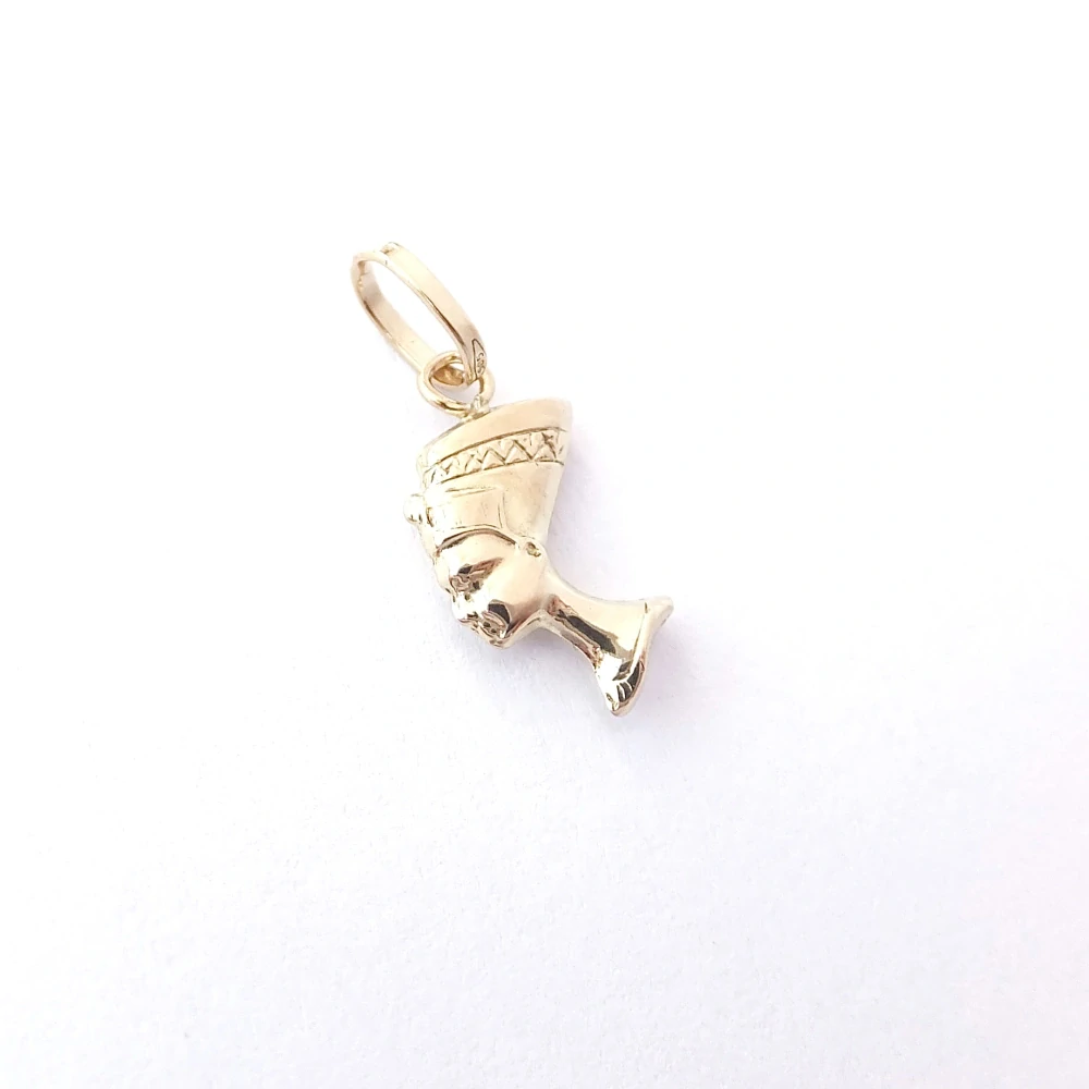 Zlatý přívěsek Nefertiti, Au 14K 585/1000, váha 0,26 g, použité zlato