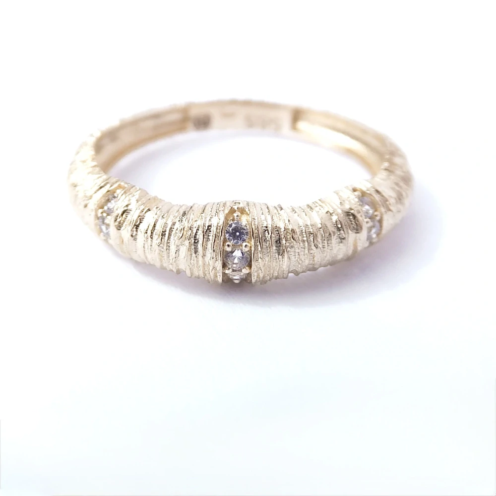 Zlatý prsten, Au 14K 585/1000, váha 1,45 g