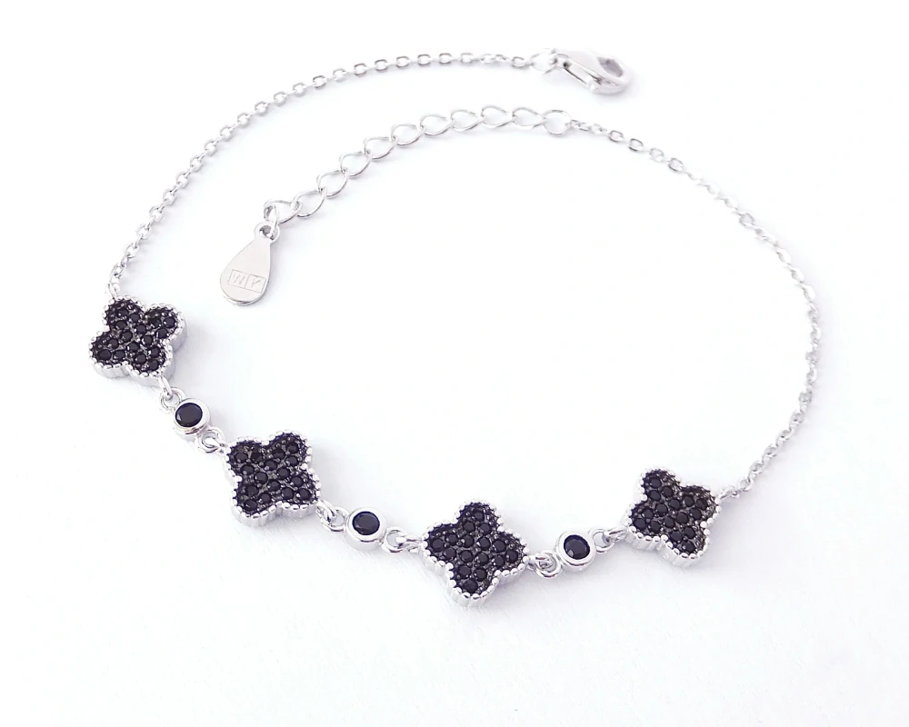 Stříbrný náramek, Ag 925/1000, váha 2,66 g