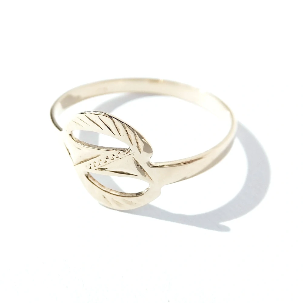 Zlatý prsten, Au 14K 585/1000, váha 1,22 g, použité zlato