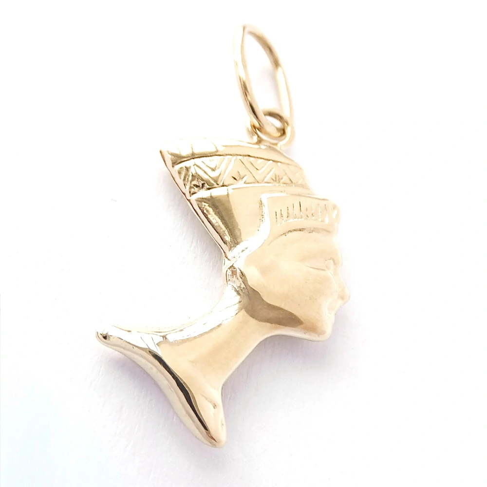 Zlatý přívěsek Nefertiti, Au 14K 585/1000, váha 0,97 g, použité zlato