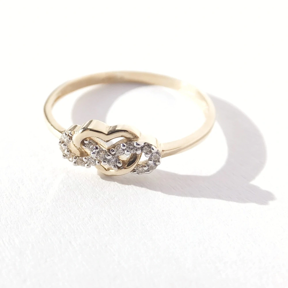 Zlatý prsten, Au 14K 585/1000, váha 1,12 g