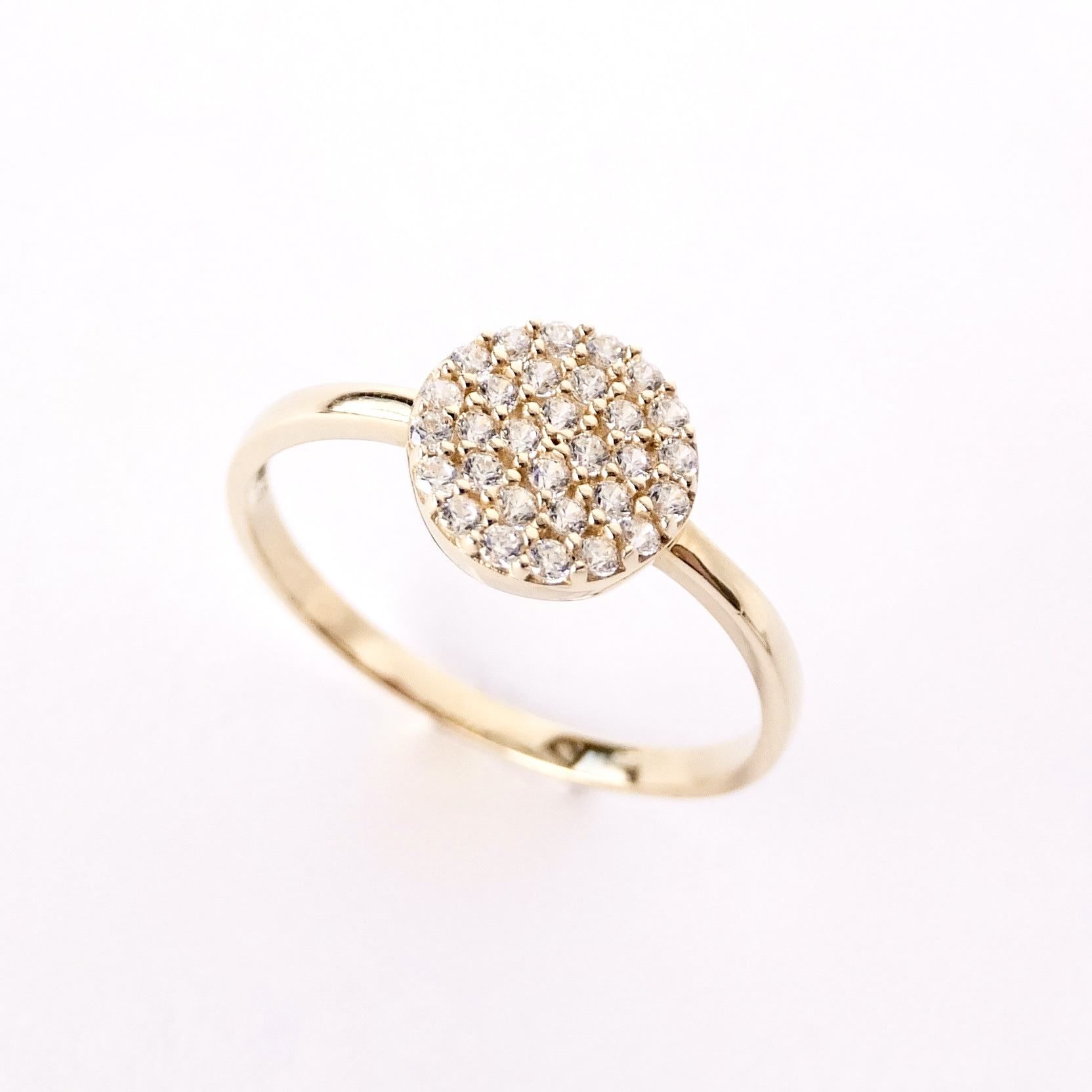 Zlatý prsten se zirkony, 14K 585/1000, váha 1,74 g