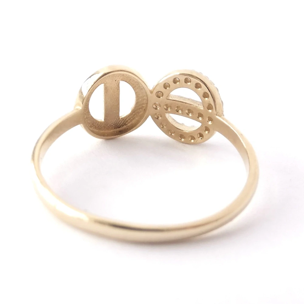 Zlatý prsten, 14K 585/1000, váha 1,49 g