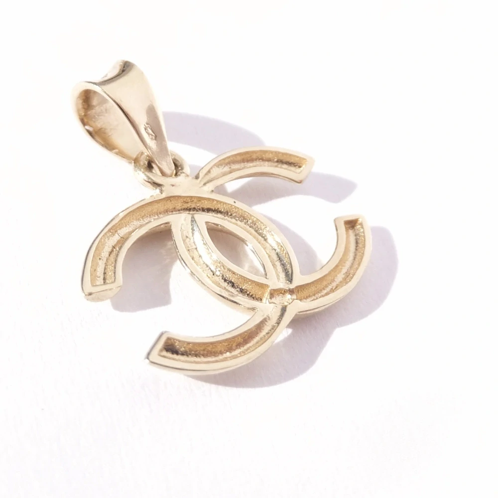 Zlatý přívěsek, Au 14K 585/1000, váha 0,98 g