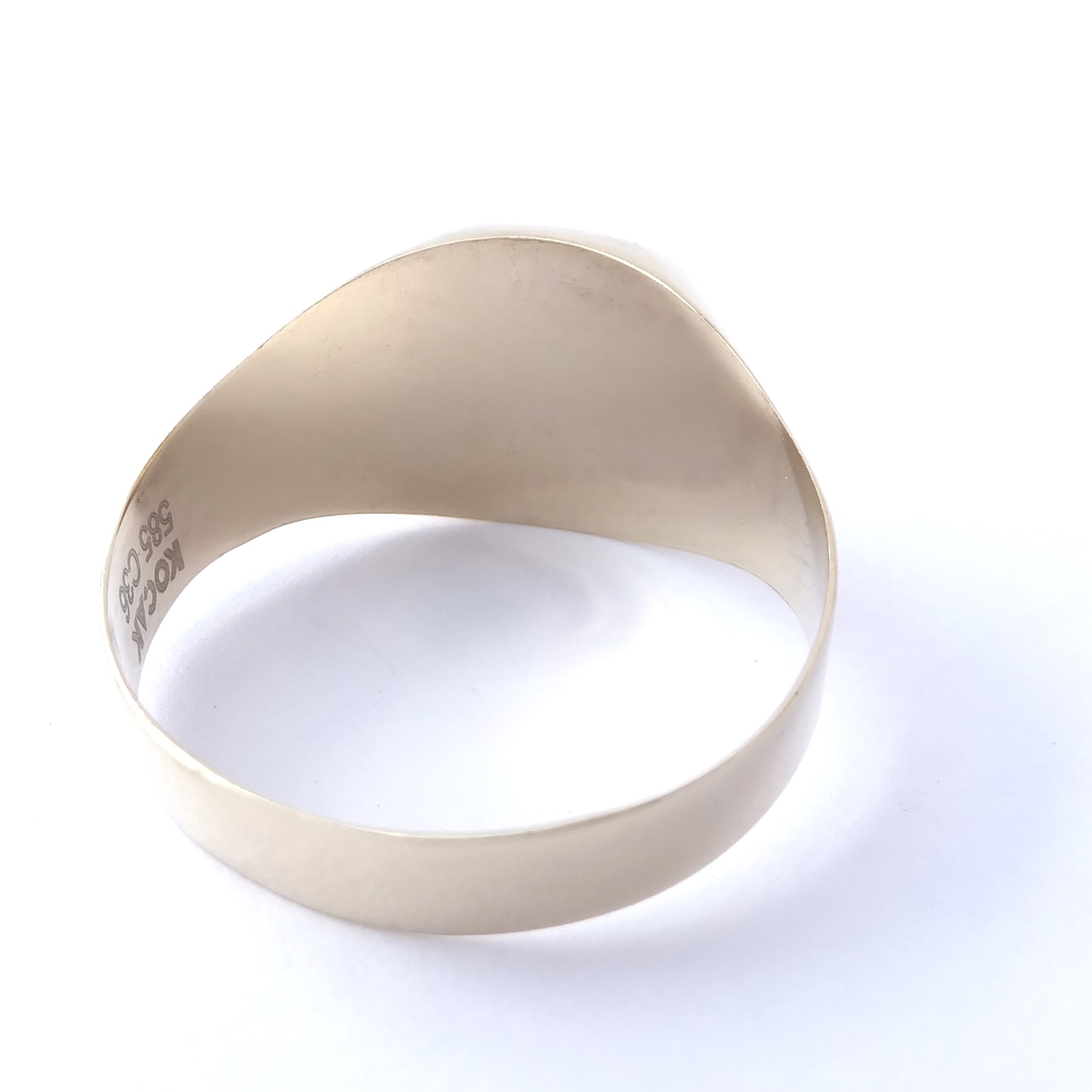 Zlatý pánský prsten, Au 14K 585/1000, váha 3,39 g, použité zlato