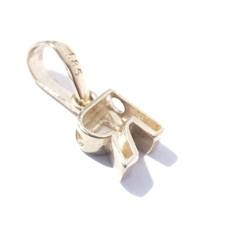 Zlatý přívěsek písmeno R, Au 14K 585/1000, váha 0,55 g