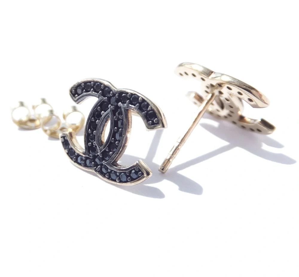 Zlaté náušnice, Au 14K 585/1000, váha 1,60 g, použité zlato