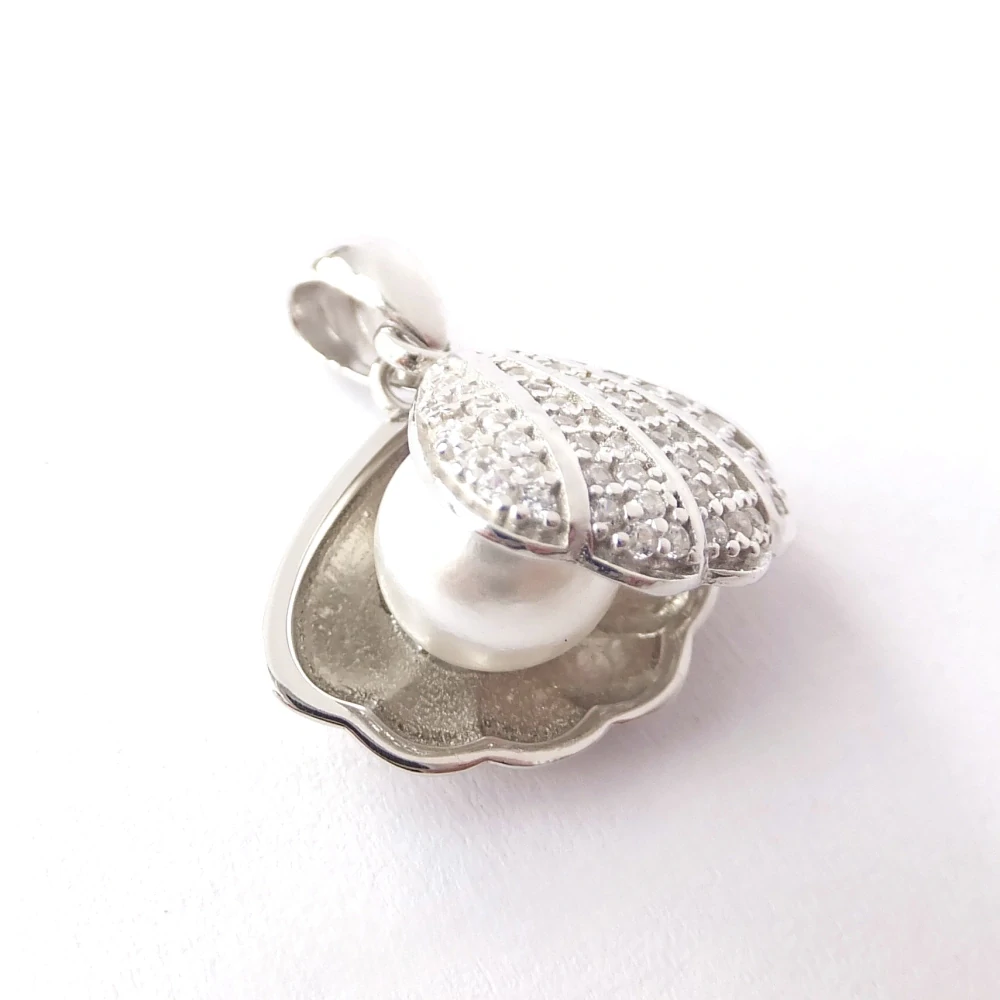 Stříbrný přívěsek, Ag 925/1000, váha 2,92 g