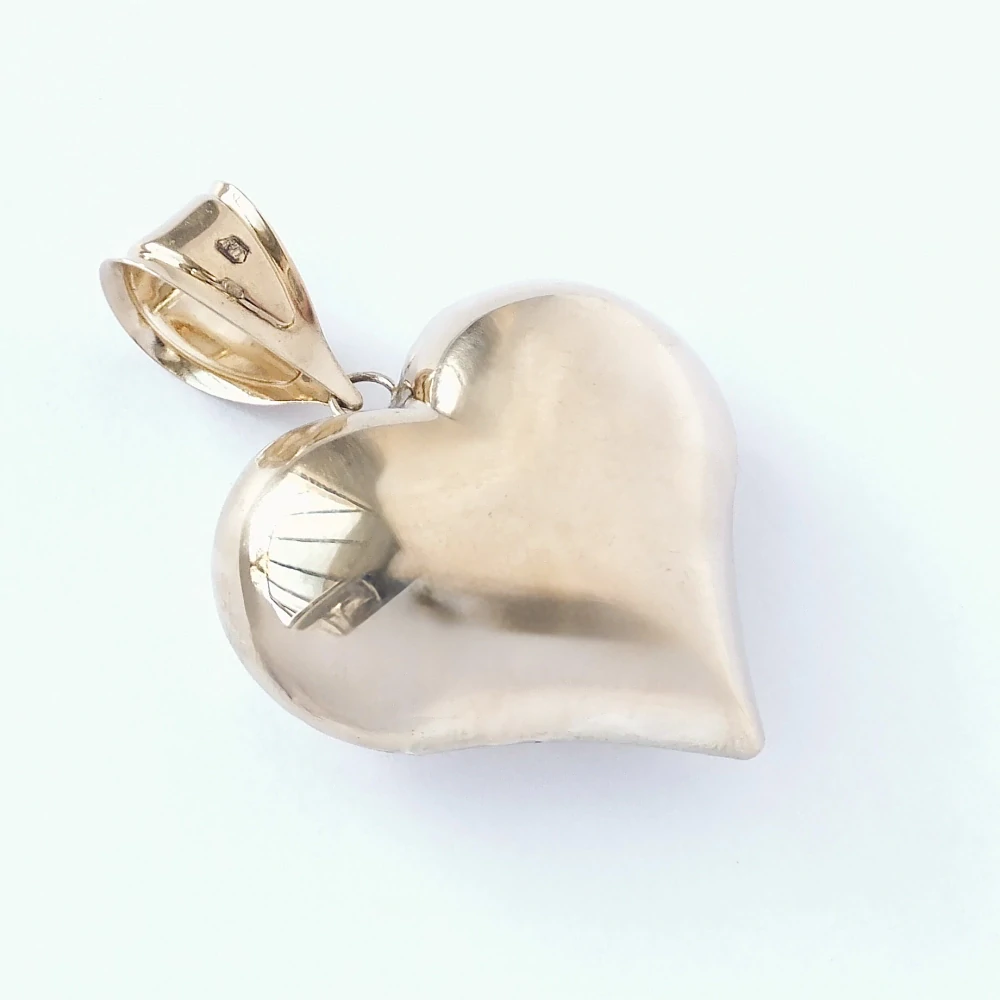 Zlatý přívěsek srdce, Au 14K 585/1000, váha 5,43 g