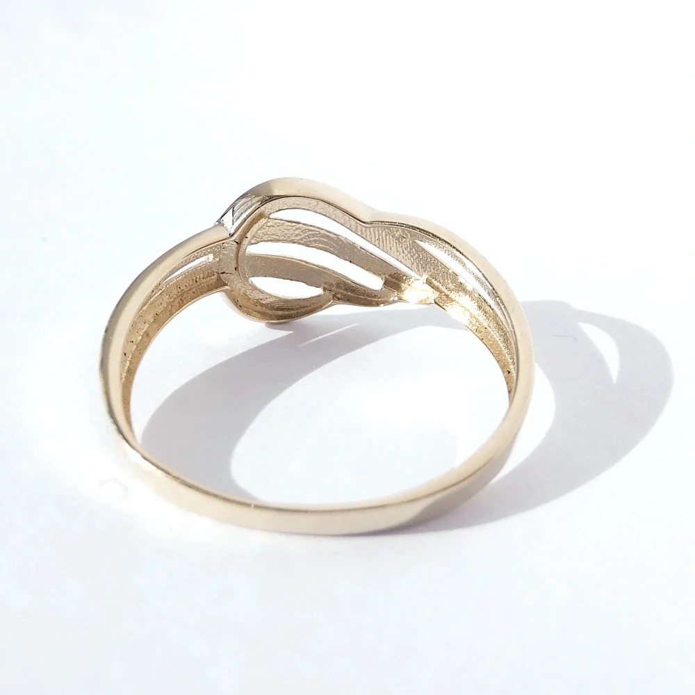 Zlatý prsten, Au 14K 585/1000, váha 1,44 g