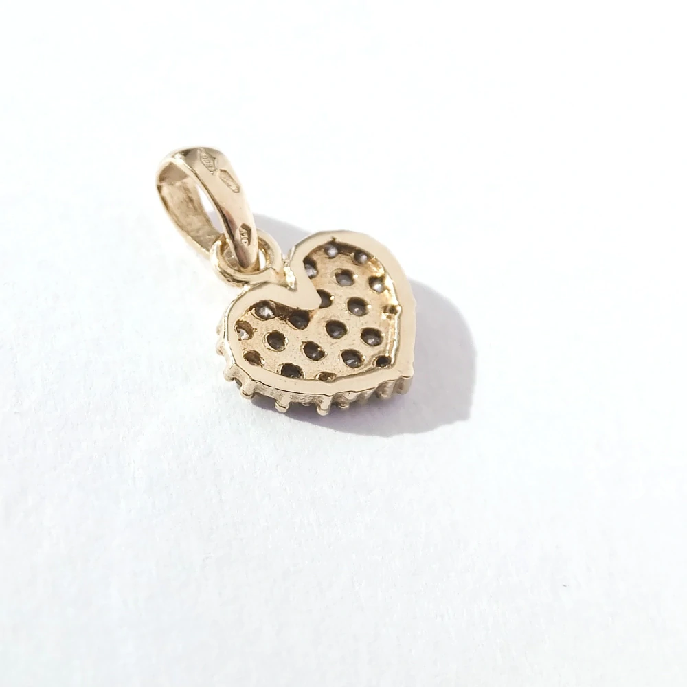 Zlatý přívěsek srdce, Au 14K 585/1000, váha 0,85 g, použité zlato