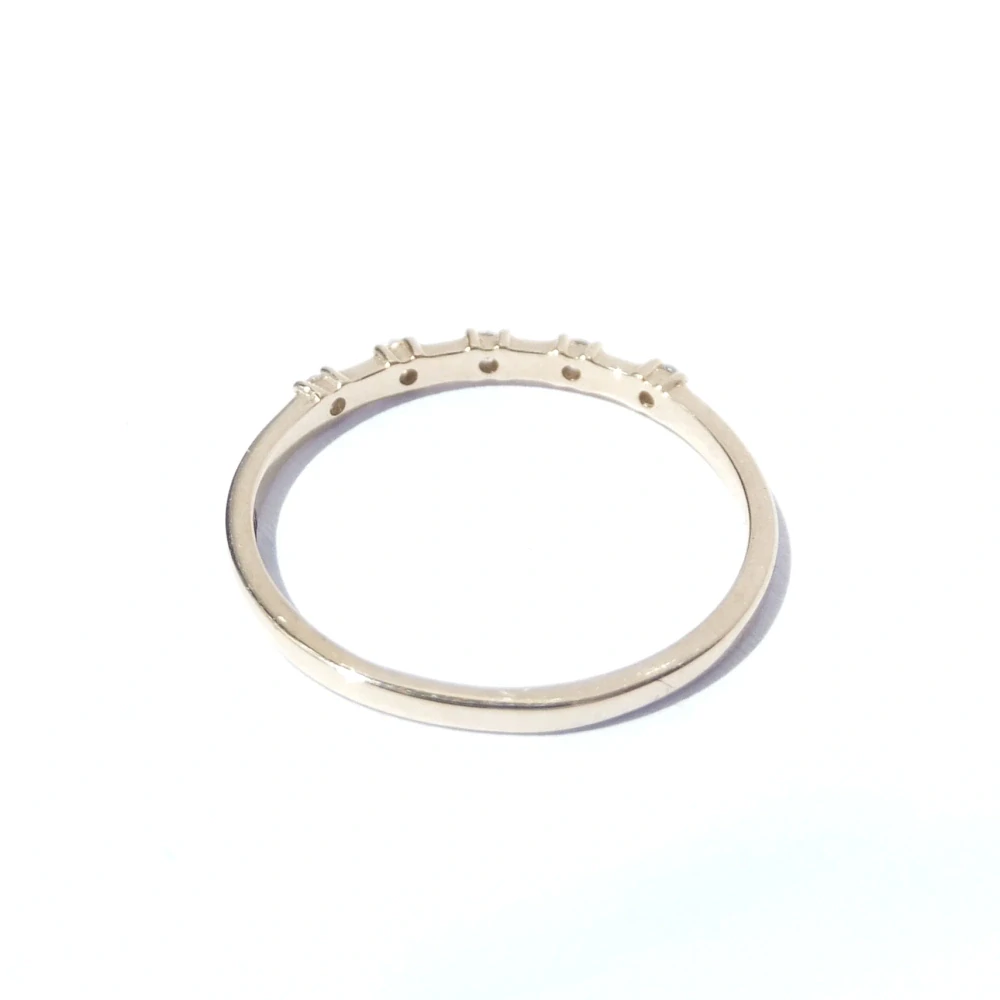 Zlatý prsten, Au 14K 585/1000, váha 0,86 g