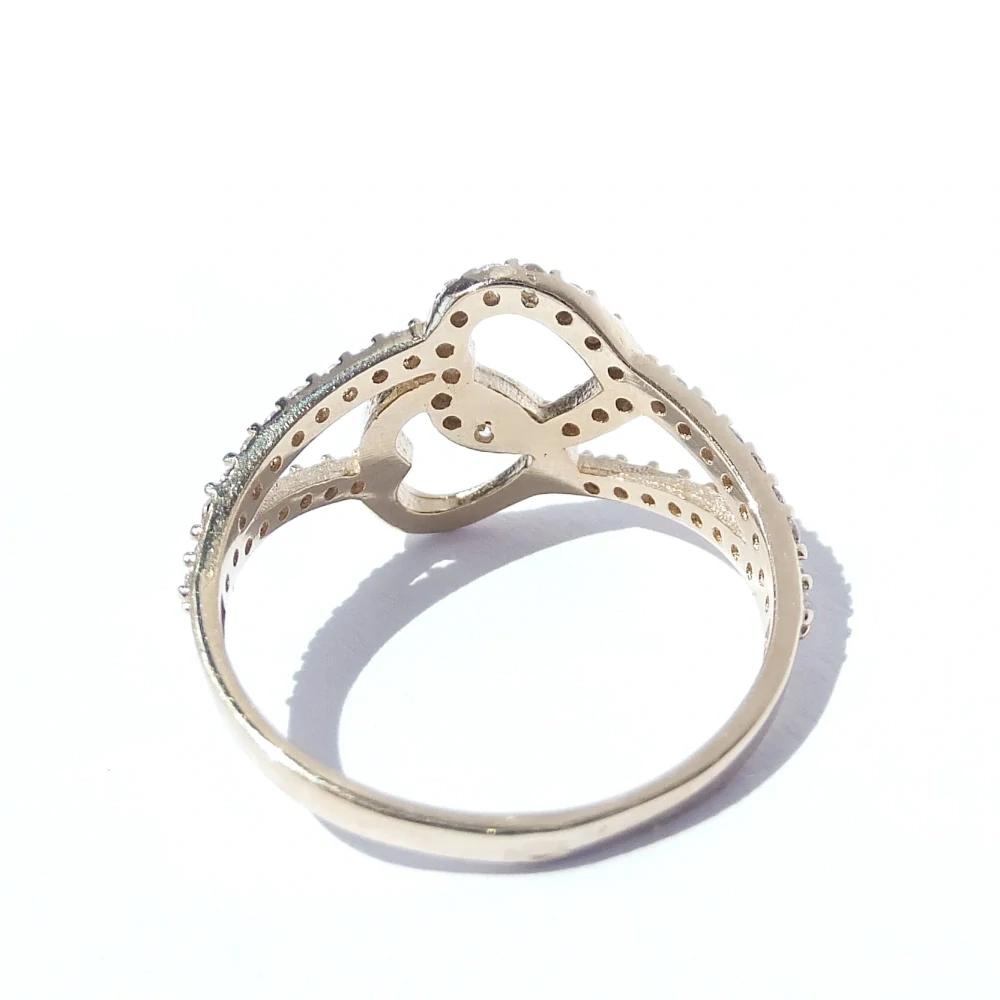 Zlatý prsten, Au 14K 585/1000, váha 1,61 g