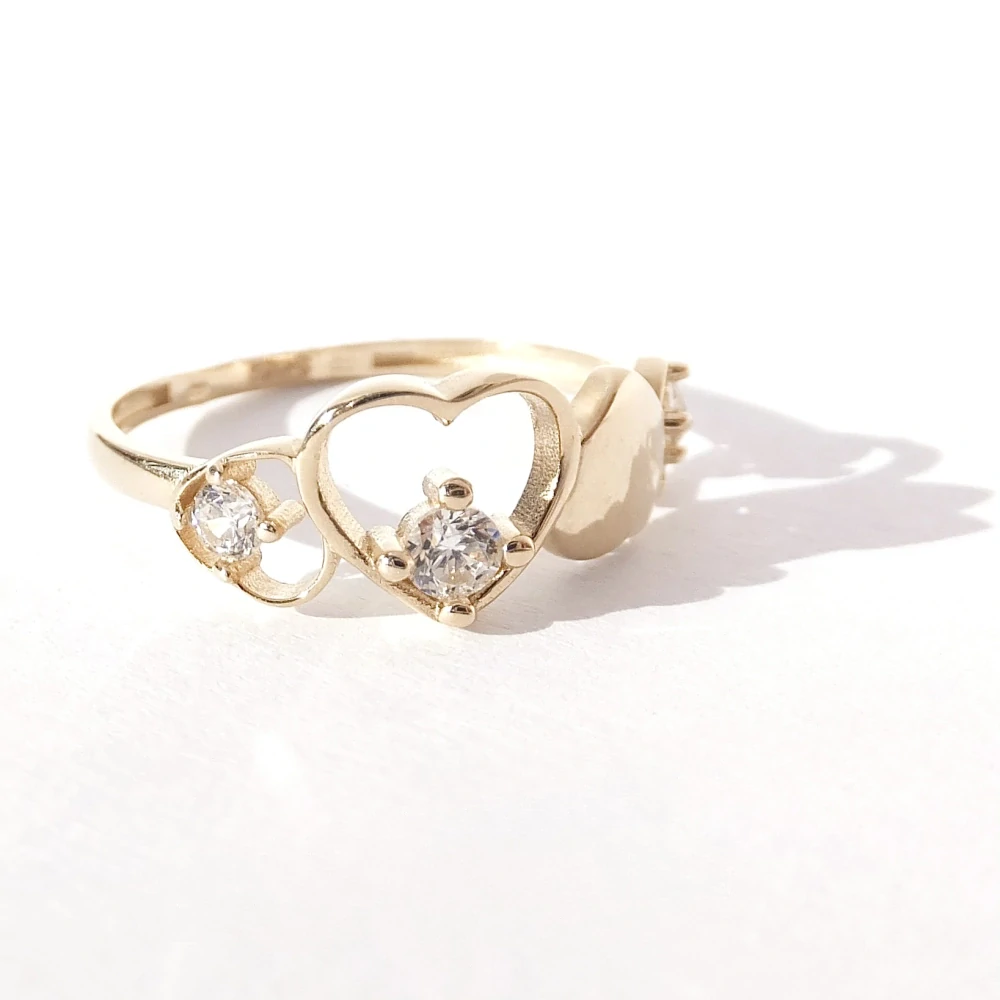 Zlatý prsten, Au 14K 585/1000, váha 1,63 g