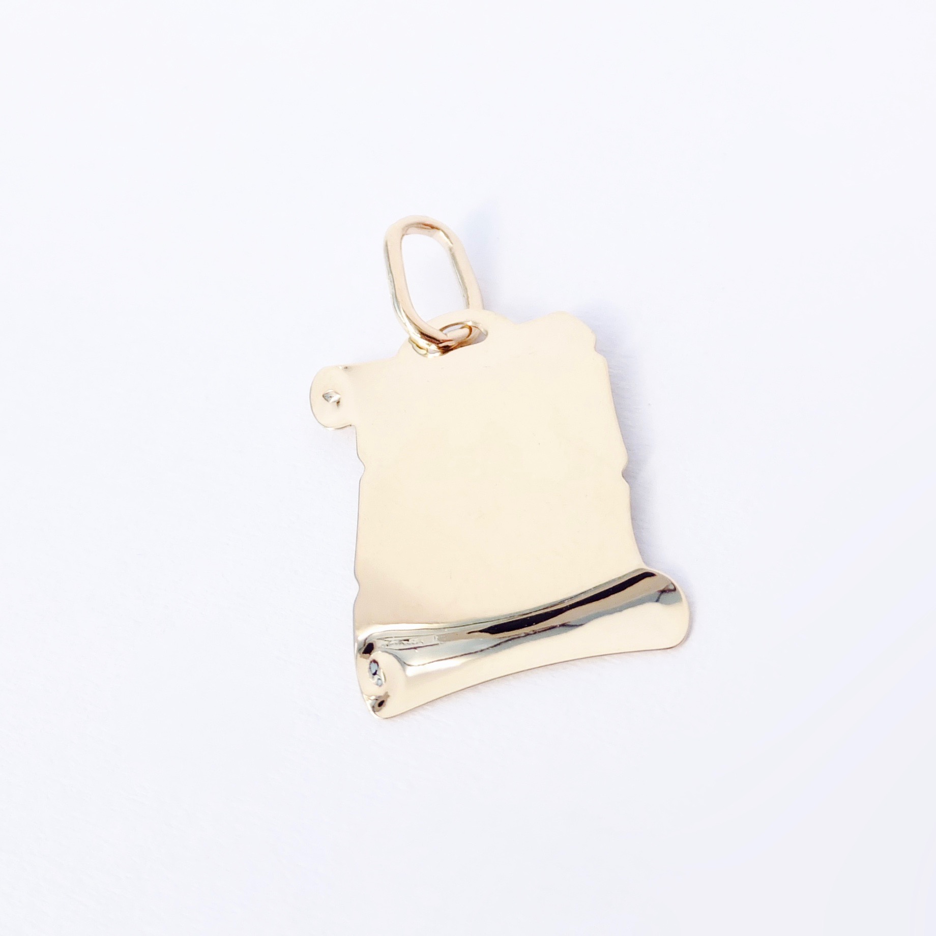 Zlatý přívěšek listina s písmenem B, 14K 585/1000, váha 0,49 g