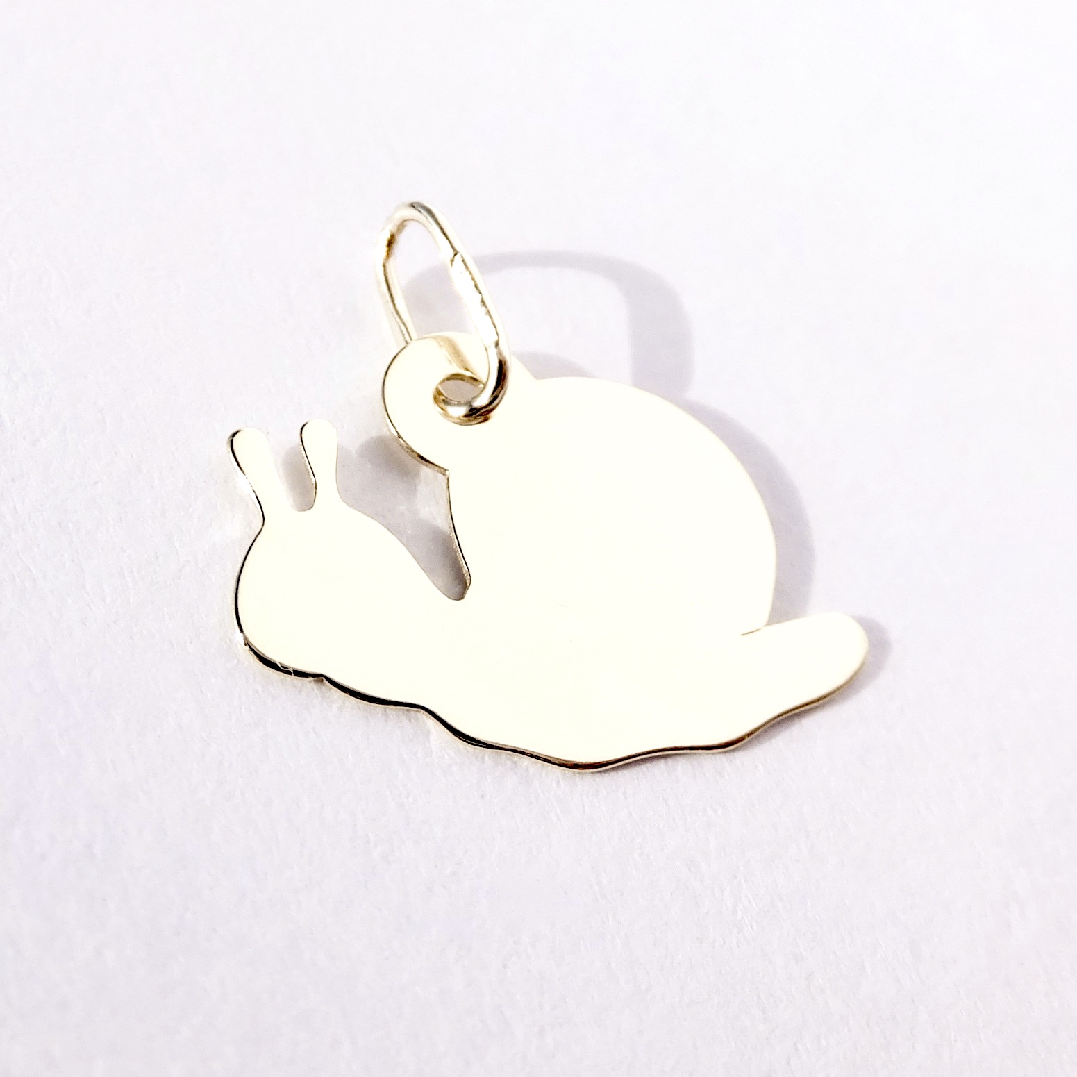 Zlatý přívěsek šnek, Au 14K 585/1000, váha 0,54 g