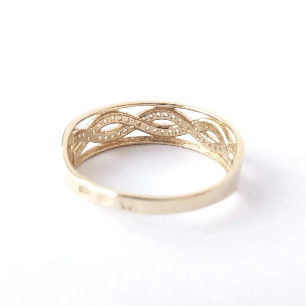 Zlatý prsten, Au 14K 585/1000, váha 1,95 g