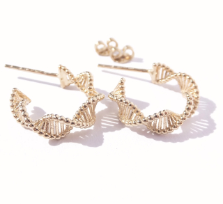Zlaté náušnice, Au 14K 585/1000, váha 2,24 g