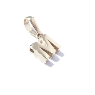 Zlatý přívěsek písmeno M, Au 14K 585/1000, váha 0,94 g