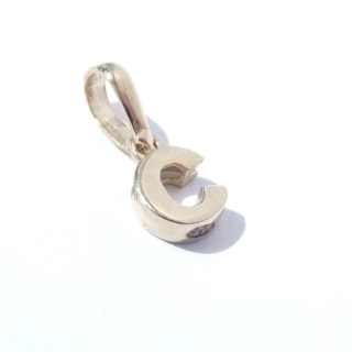Zlatý přívěsek písmeno C, Au 14K 585/1000, váha 0,54 g