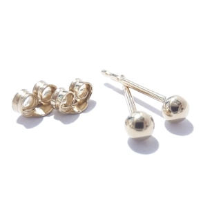 Zlaté náušnice, Au 14K 585/1000, váha 0,34 g
