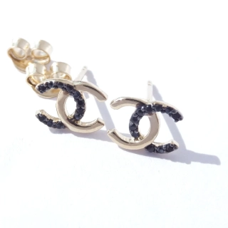 Zlaté náušnice, Au 14K 585/1000, váha 2x 0,49 g
