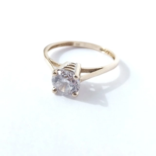 Zlatý prsten, 14K 585/1000, váha 1,48 g, použité zlato