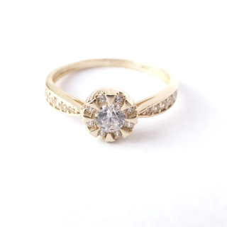 Zlatý prsten, Au 14K 585/1000, váha 1,84 g