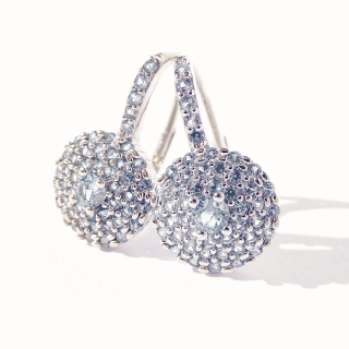 Stříbrné náušnice, Ag 925/1000, váha 2x 1,54 g
