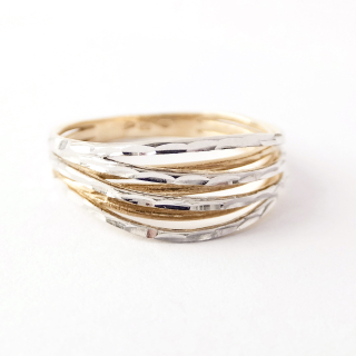 Zlatý prsten, Au 14K 585/1000, váha 2,47 g