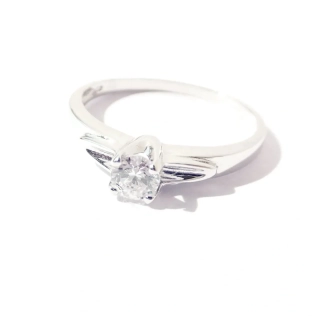 Zlatý prsten, Au 14K 585/1000, váha 1,84 g
